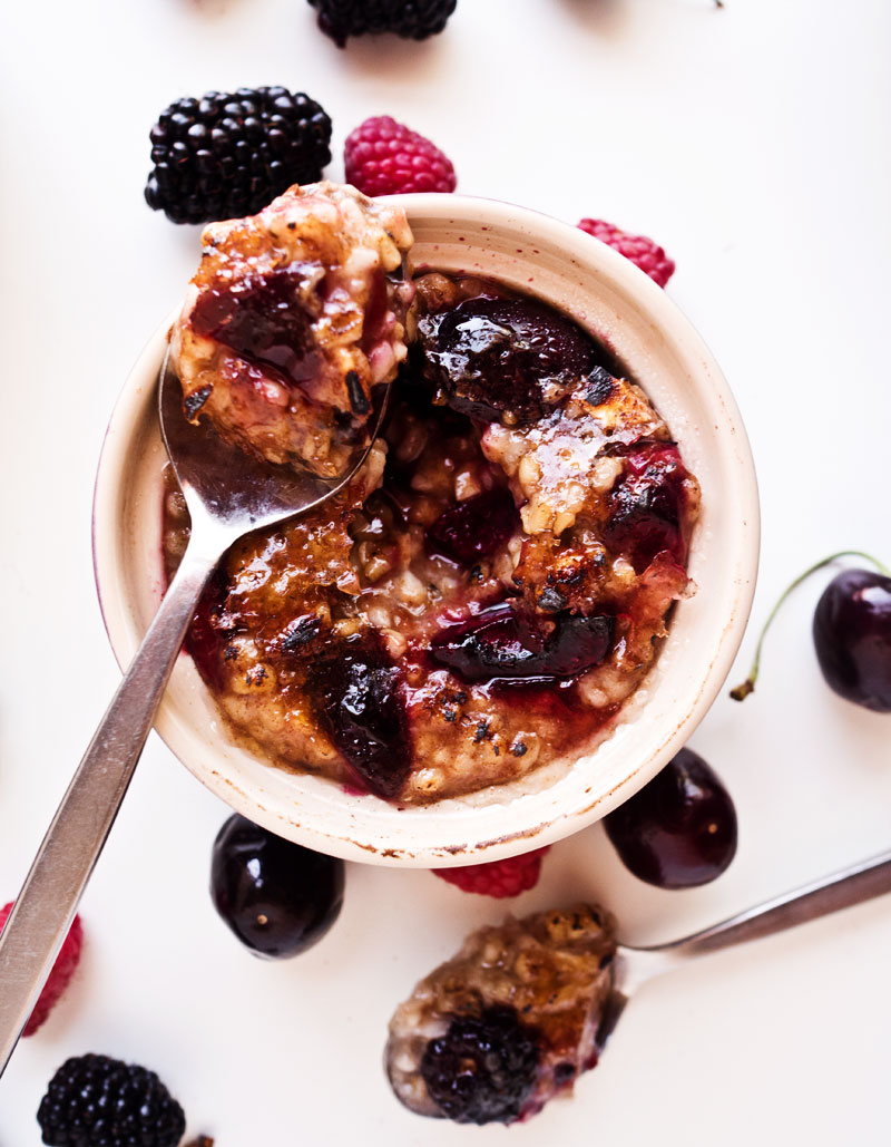 Brûléed Oats with Nuts & Berries: 3 Ways | thekitchenpaper.com