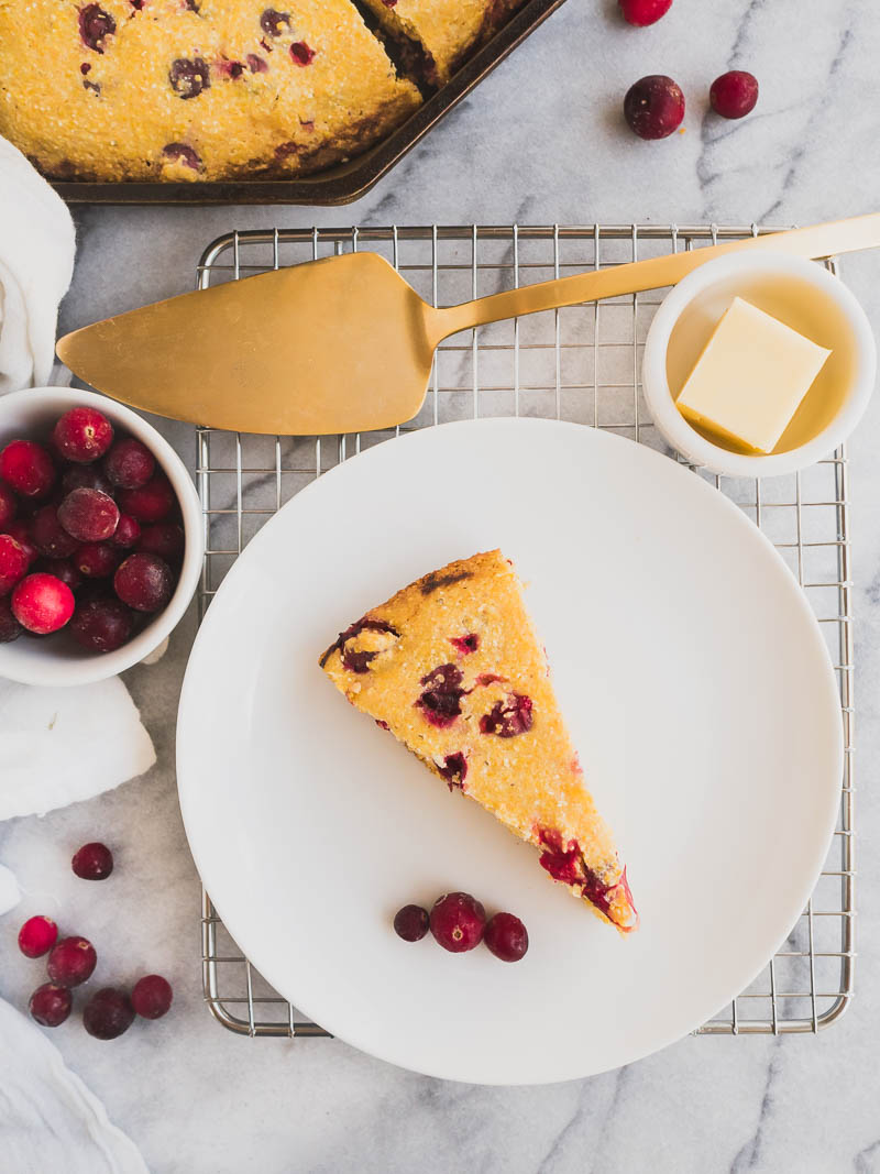 Cranberry Cornbread | The Kitchen Paper