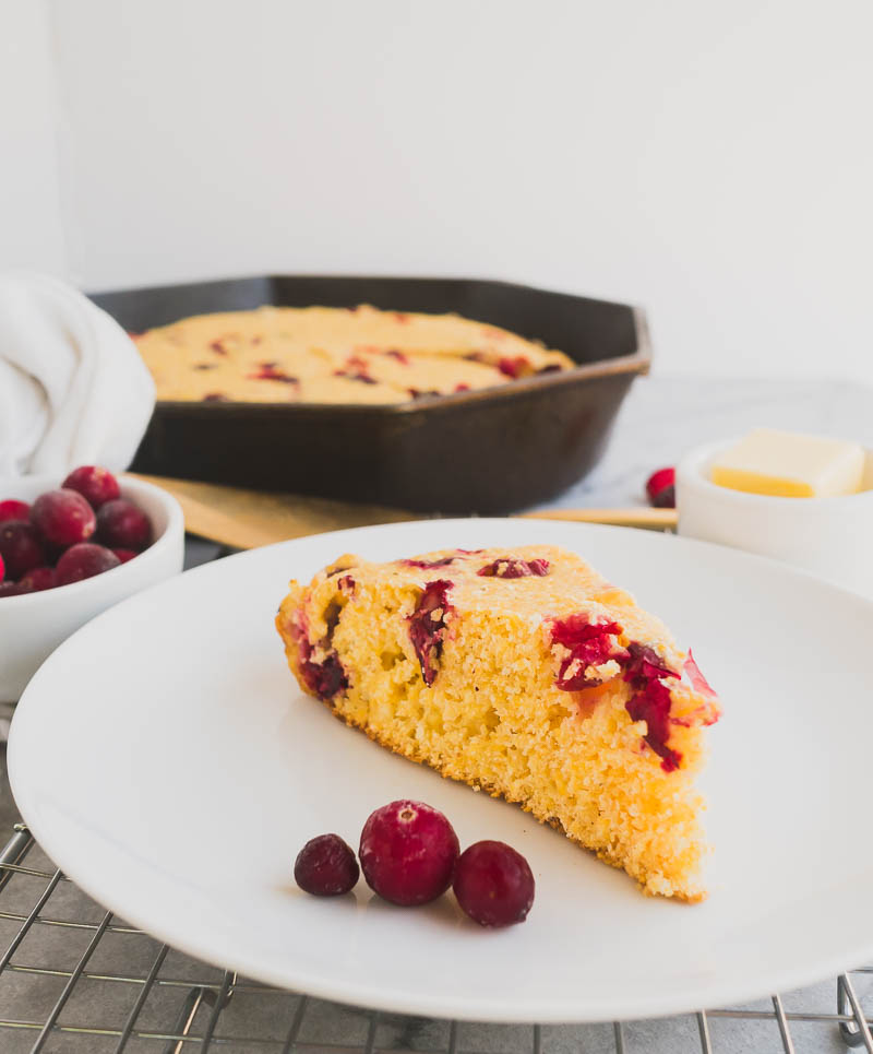 Cranberry Cornbread | The Kitchen Paper