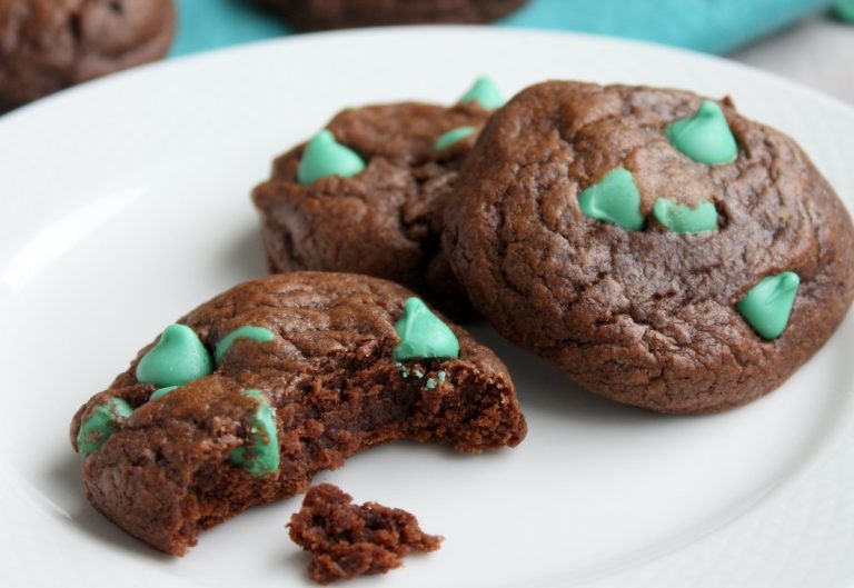 Chocolate Mint Chip Cookies