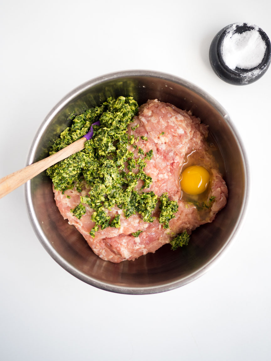 Lemongrass Chicken Kale Meatballs | thekitchenpaper.com