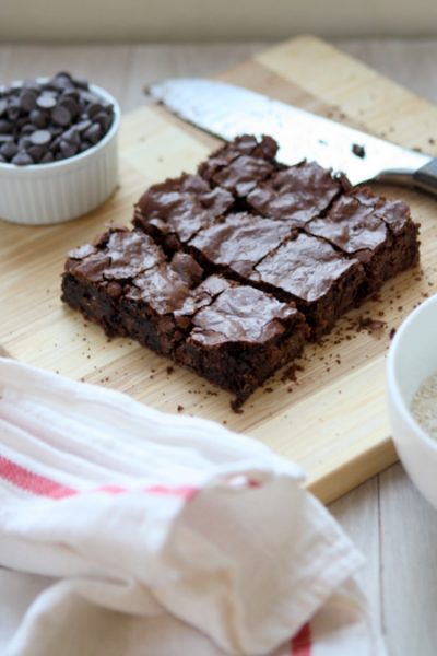 Oat Flour Brownies (Gluten Free!) | The Kitchen Paper