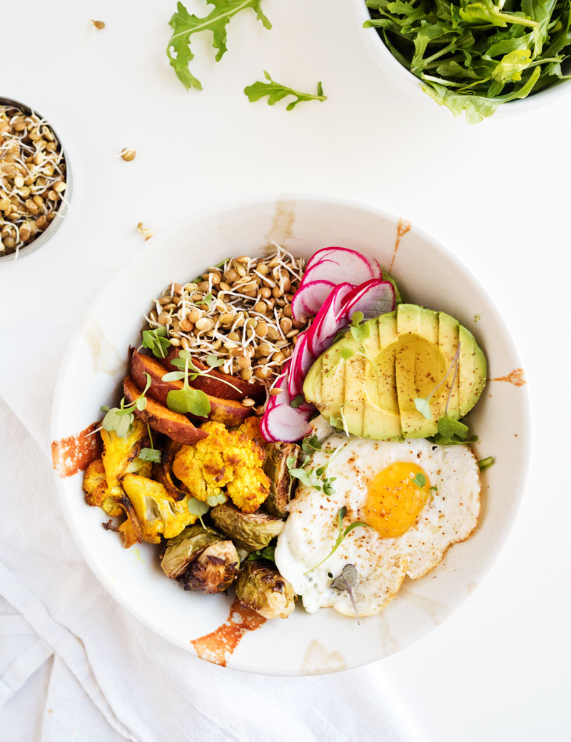 Sprouted Lentil Breakfast Bowl | thekitchenpaper.com