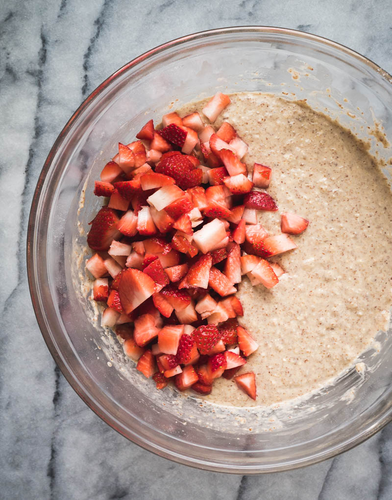 Vegan Strawberry Oat Waffles | The Kitchen Paper