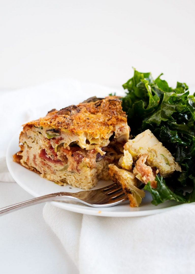 Whole30 Bacon Brussels Sprouts Frittata | The Kitchen Paper